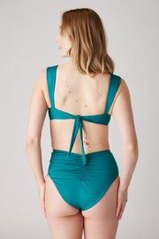 [Meghan is 5'7.5 and wears size S]#color_tidal-teal