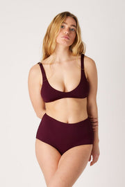 [Aqua is 5'7.5 and wears size M]#color_dark-cherry