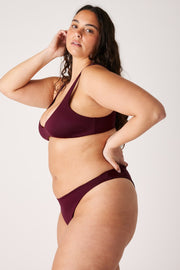 [Isabella is 5'10 and wears size XL]#color_dark-cherry
