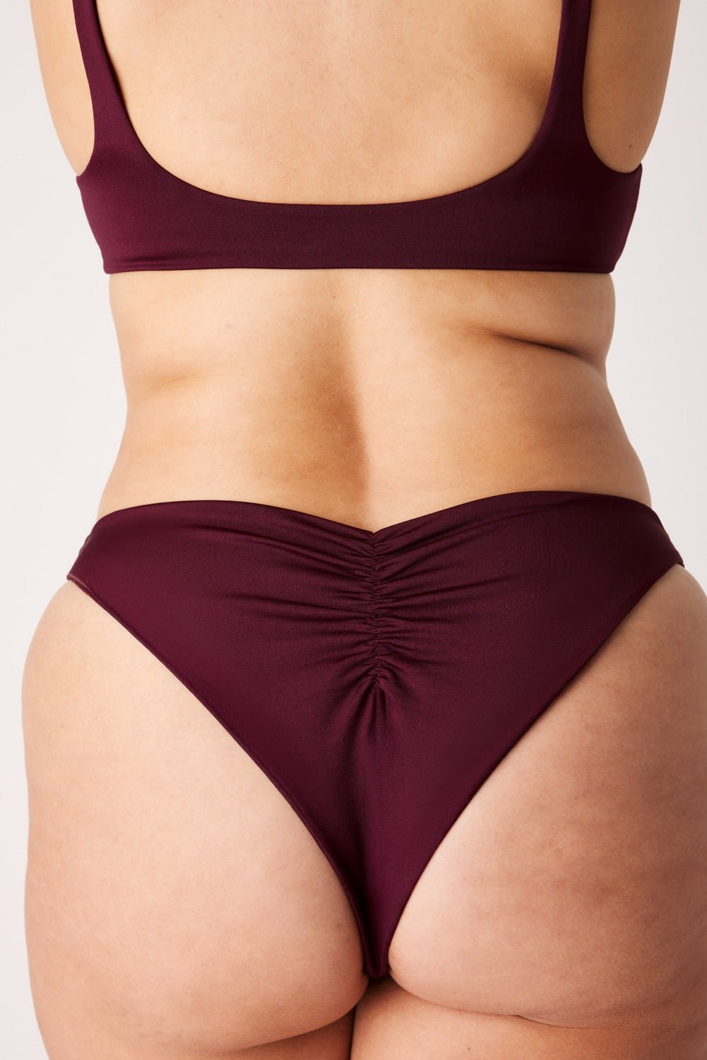 The Sleek Scrunch Bottoms - Dark Cherry