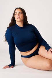 [Isabella is 5'10 and wears size XL]#color_soft-navy