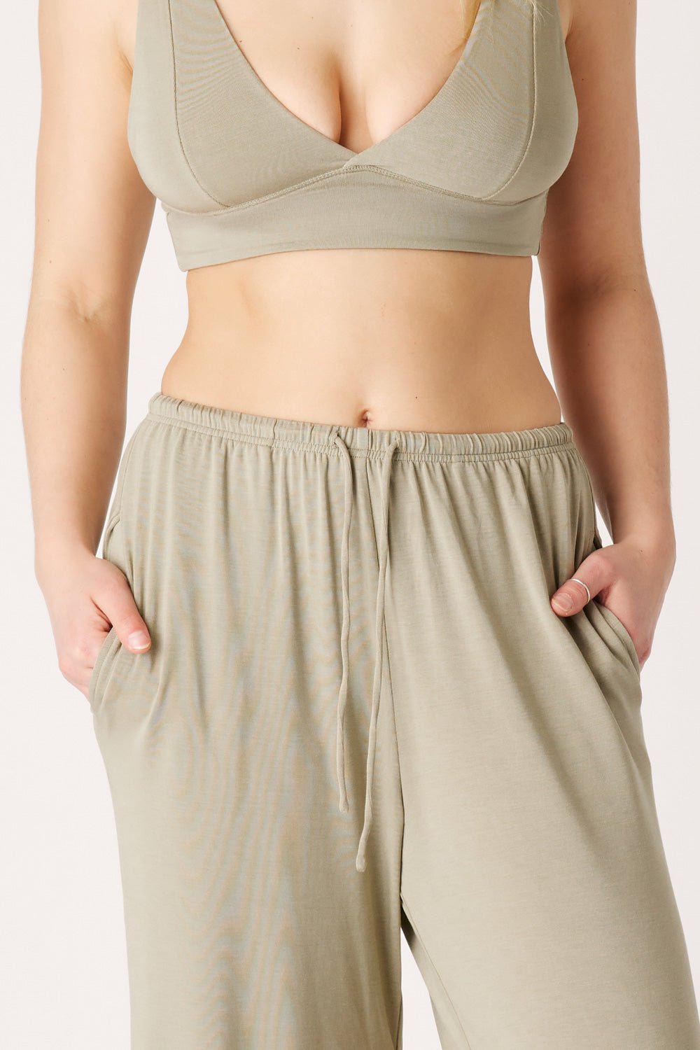 The Cool-Comf Lounge Chill Pant - Olive Taupe