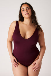 [Isabella is 5'10 and wears size XL]#color_dark-cherry
