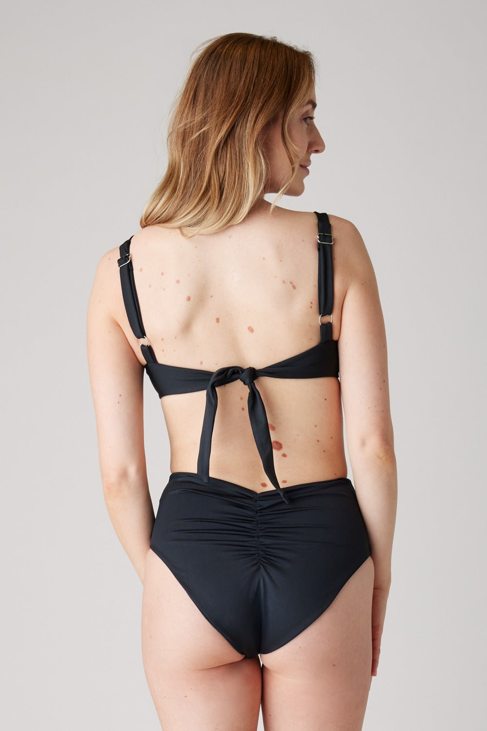 The Riviera Underwire Top - Matte Black