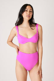 [Lianne is 5'9 and wears size S]#color_fuchsia
