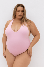 [Danielle is 5'9 and wears size XXL]#color_peony-pink