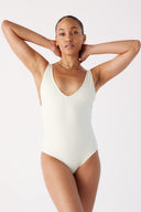 [Lia is 5'7 and wears size S]#color_ribbed-cream