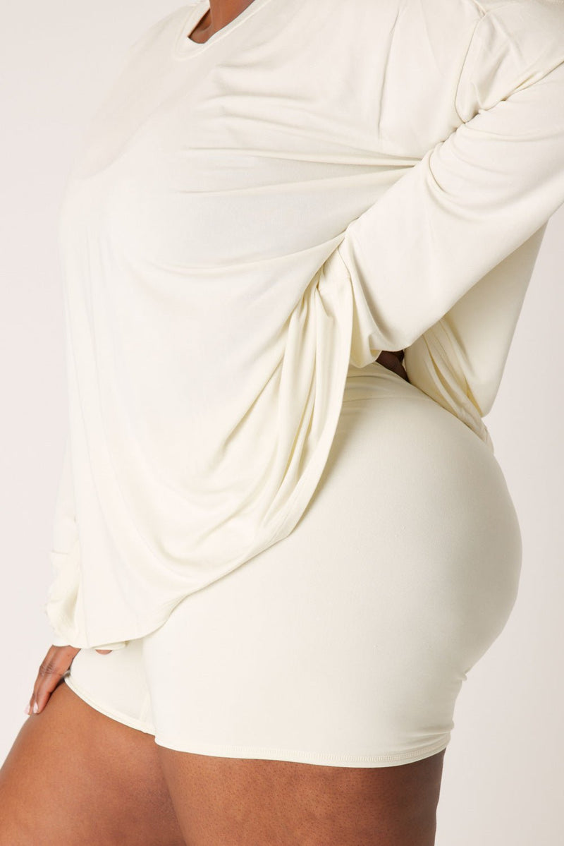 [Rahima is 5’8 and wears size XXL]#color_cream