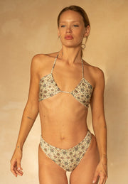 [Danielle is 5'8 and wears size S]#color_sultana