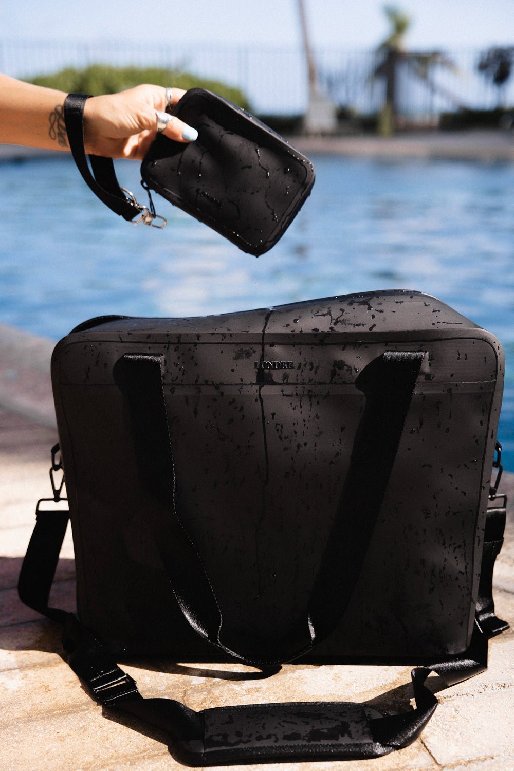 The Covae Waterproof Tote - Matte Black