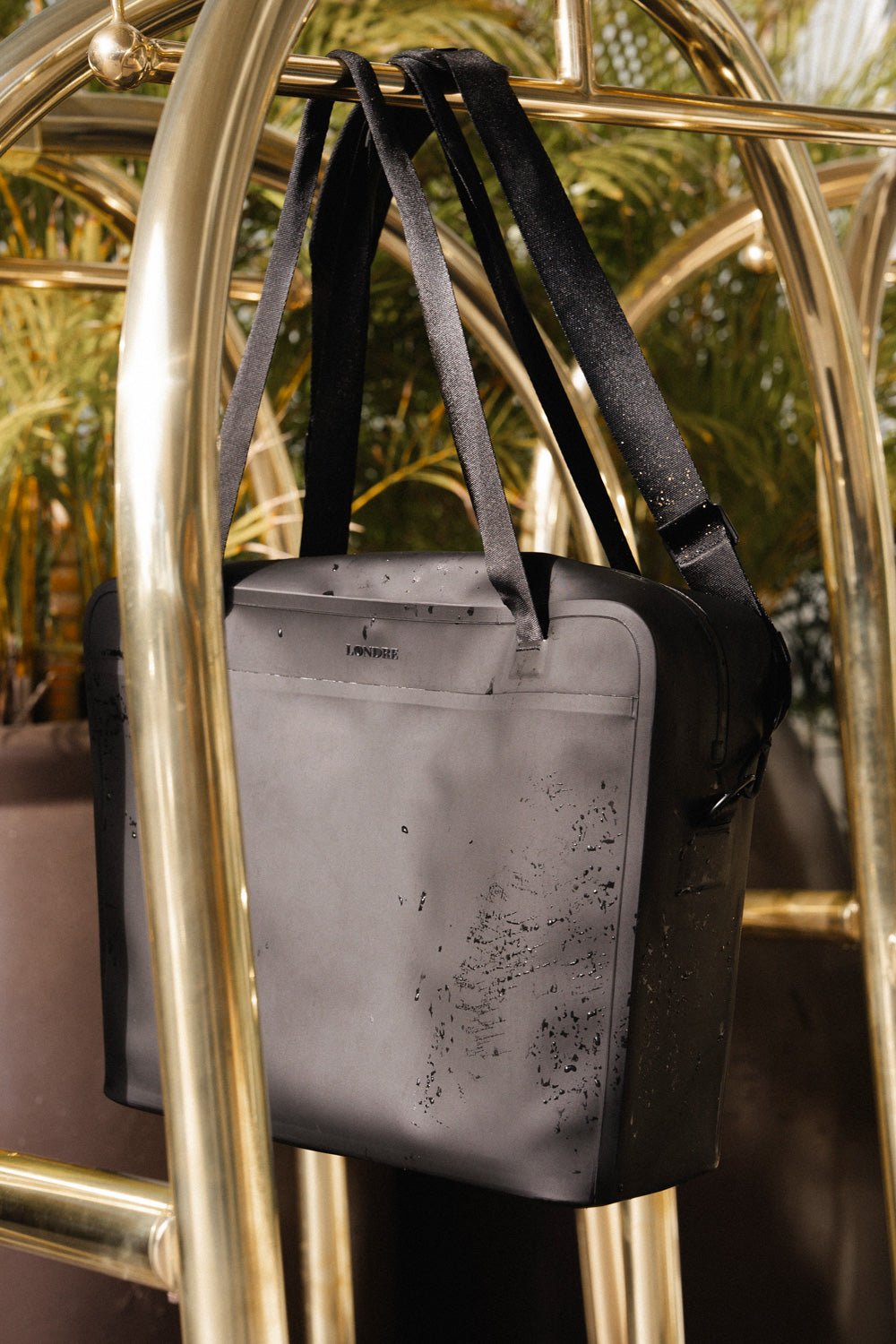 The Covae Waterproof Tote - Matte Black