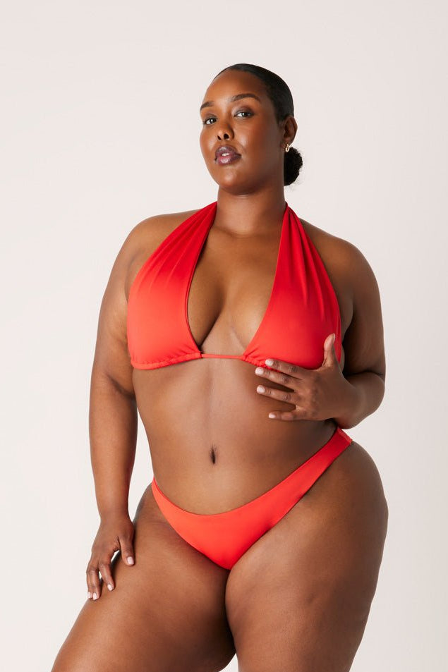 [Rahima is 5’8 and wears size XXL]#color_fiesta-red