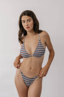 [Cora is 5’10 and wears size M]#color_boat-day-stripe