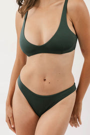 The Plunge Scoop Top - Deep Lagoon