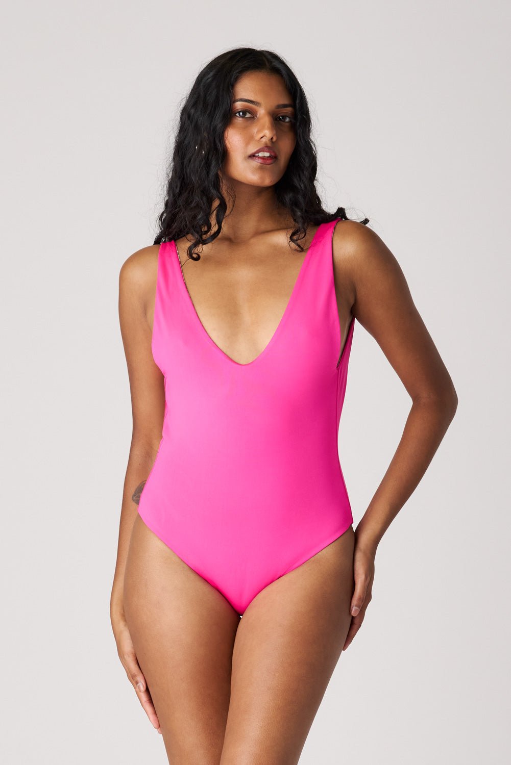 The Reversible Minimalist - Where's Vulva/Magenta