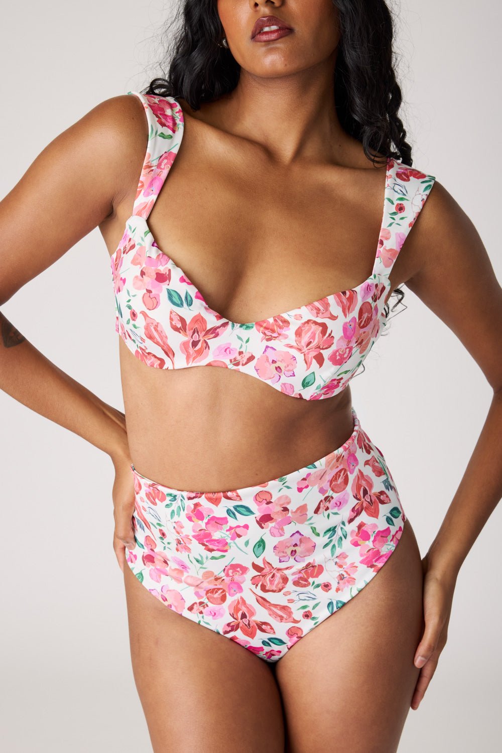 The Sweetheart Underwire Top - Where's Vulva