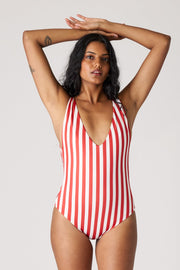 [Danielle is  5’6 and wears size S]#color_meet-me-at-the-cabana