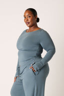 [Rahima is 5’8 and wears size XXL]#color_misty-gray