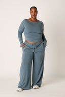[Rahima is 5’8 and wears size XXL]#color_misty-gray