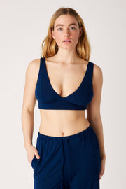 [Aqua is 5'7.5 and wears size M]#color_soft-navy