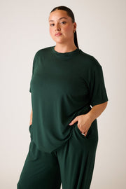 [Christina is 5'6 and wears size XXL]#color_evergreen