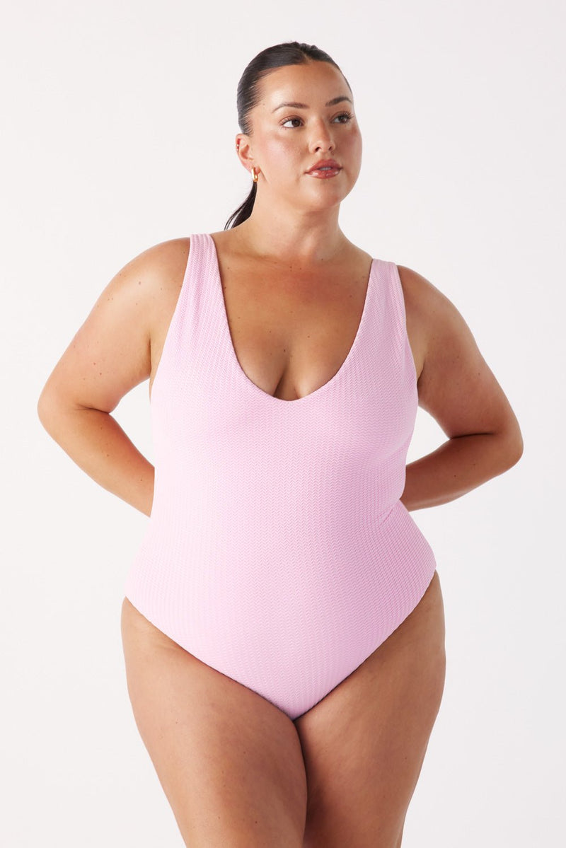 [Christina is 5'6 and wears size XXL]#color_peony-pink-ripple