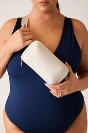 TheOreaWaterproofBeltBag_Moonstone-Th_Thu_0020-2