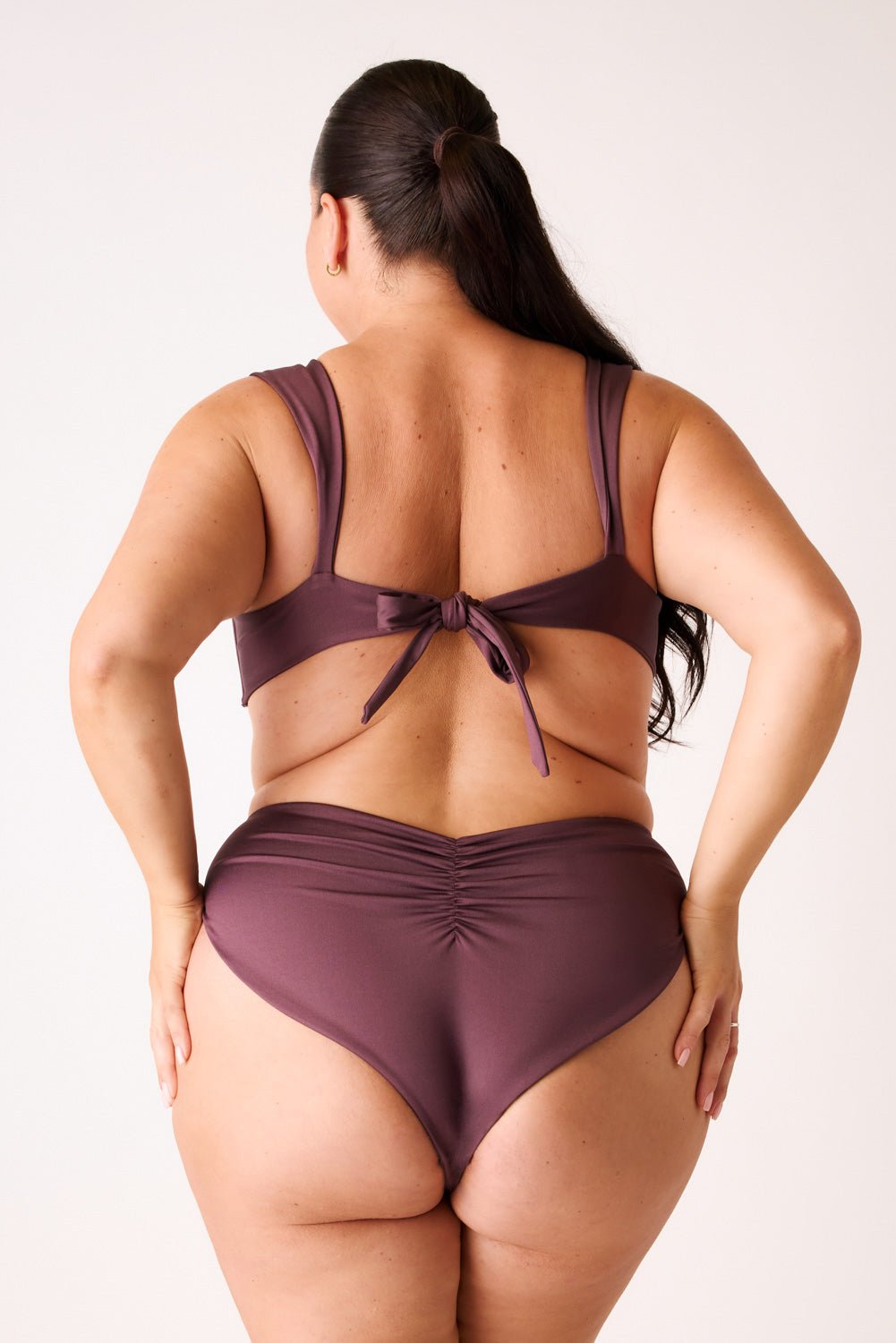 The High-Leg Scrunch Bottom - Fig