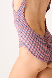 [Josey is 5'9 and wears size S]#colour_aegean-geo